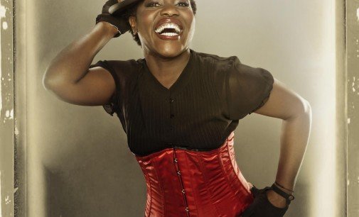 Claudia Tagbo présente « Crazy », son one woman show au Pasino de La Grande Motte jeudi 20 février 2014 à 20h30