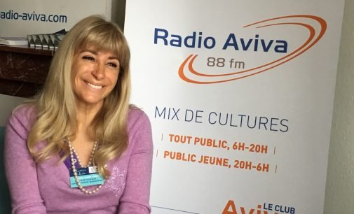 RADIO AVIVA EN DIRECT DE LA COMEDIE DU LIVRE